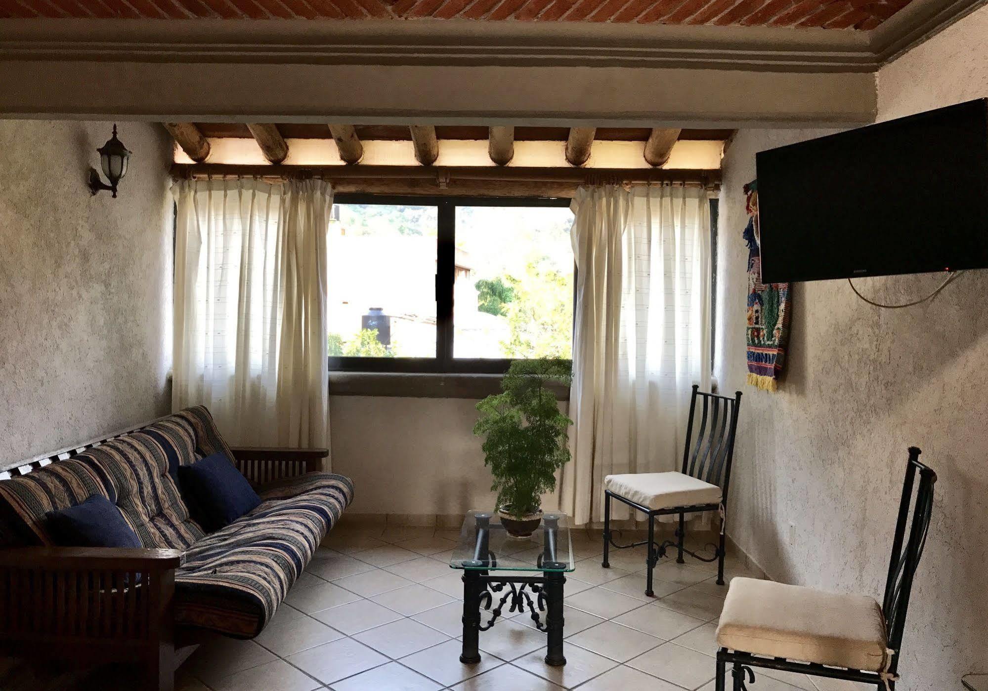 Posada Nican Mo Calli Tepoztlán Buitenkant foto